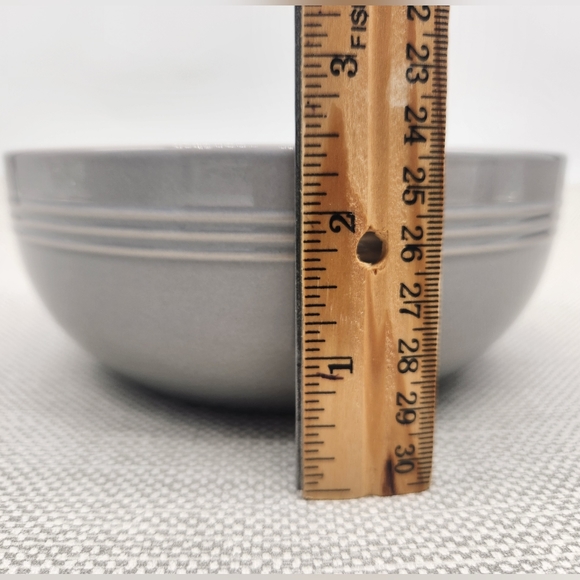 Le Creuset Cereal Bowl 26 Oz Mist Grey Set Of 3 New Seconds 770 ml - Picture 9 of 11